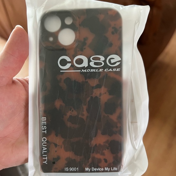 BRAND NEW. iPhone 13 Phone Case - Picture 2 of 4